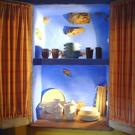 Casa Hotel *