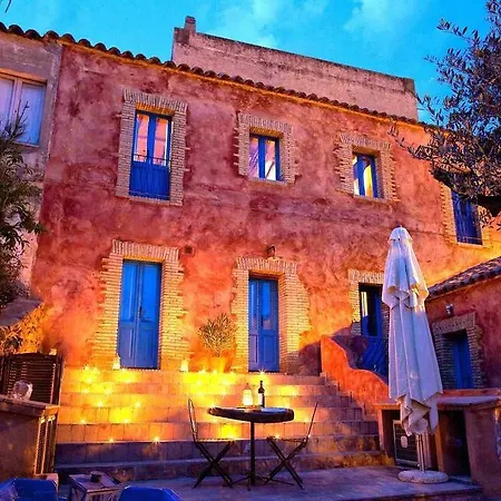 Casa Hotel