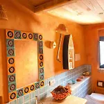 Casa *