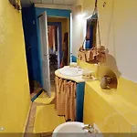 Casa *